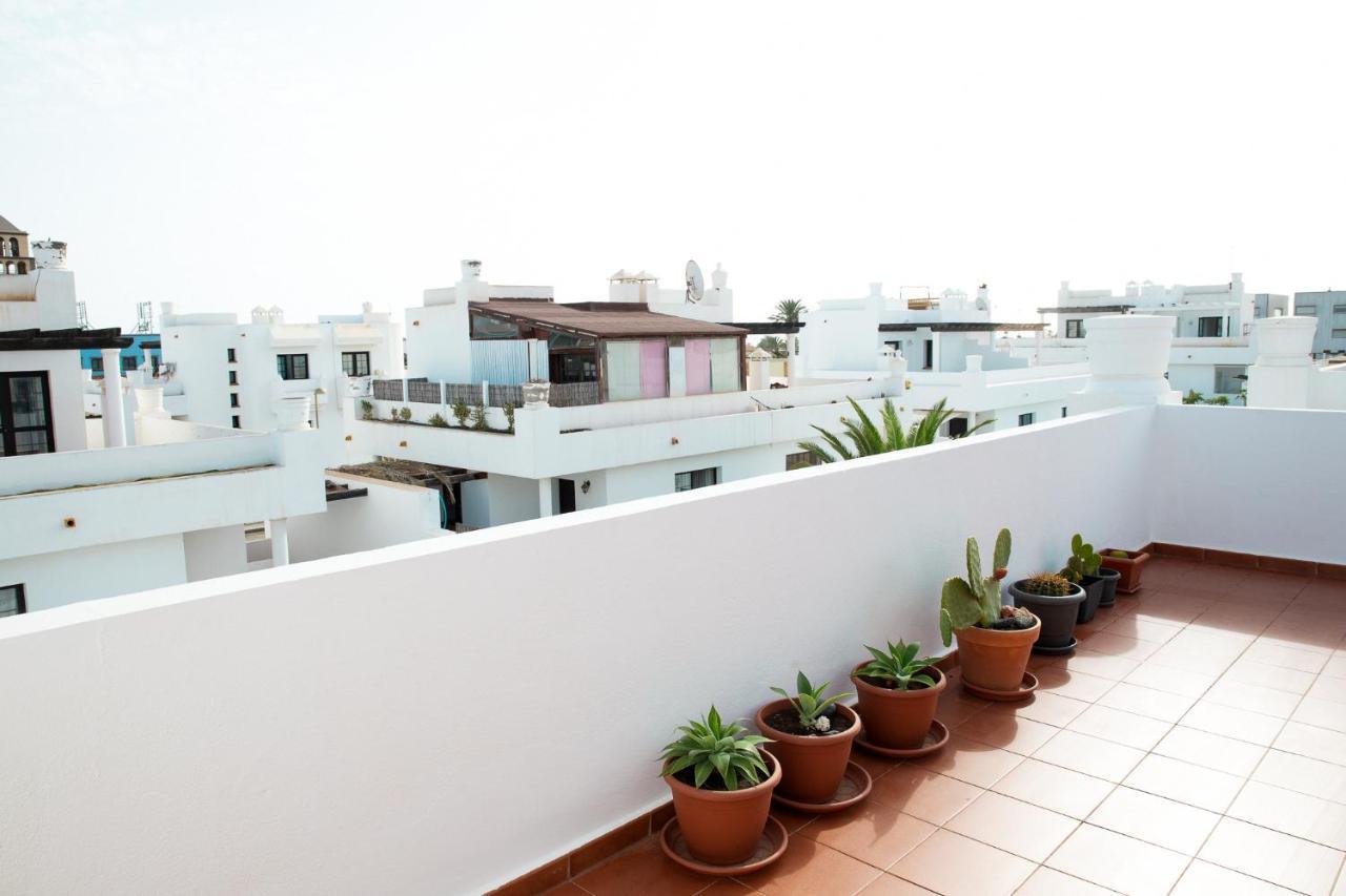 Surf Dream Surfhouse Hostel Corralejo Exterior photo