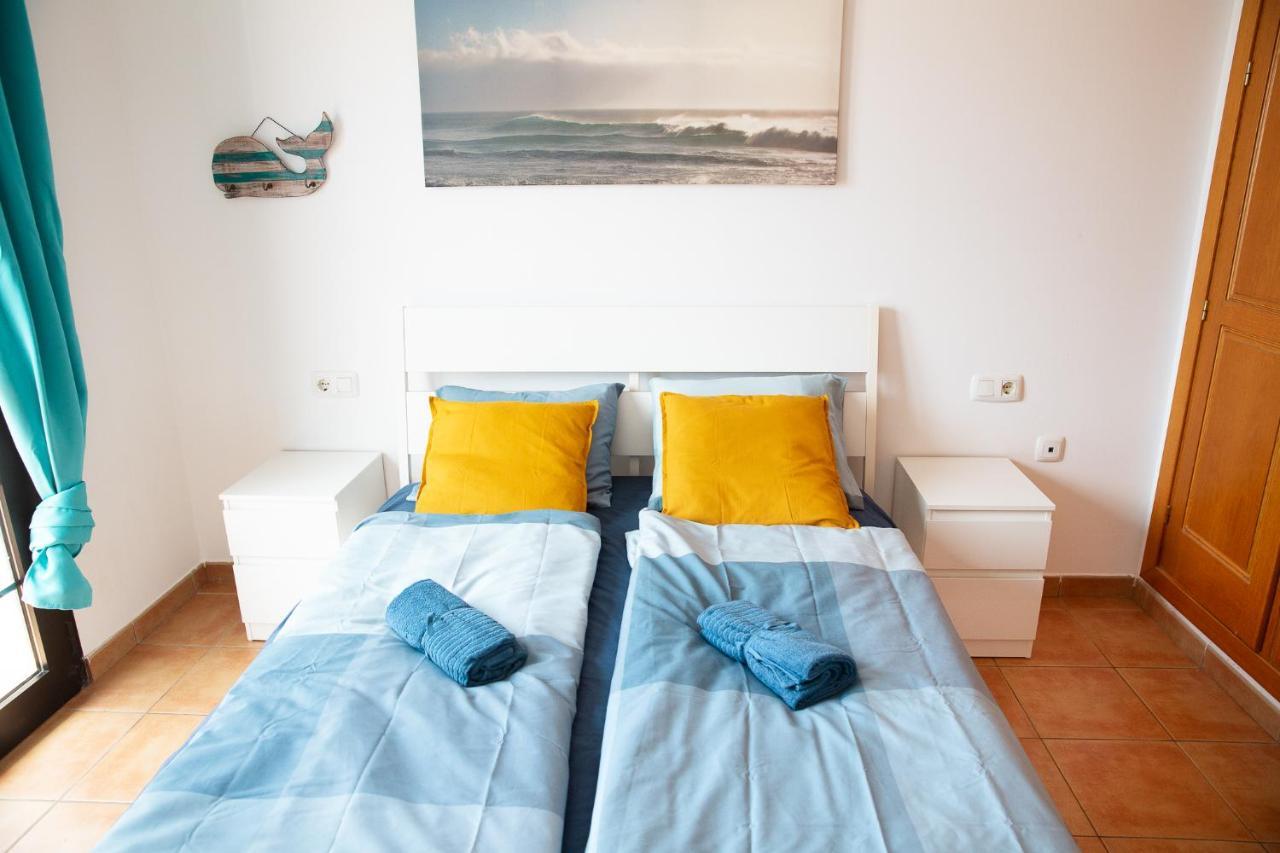 Surf Dream Surfhouse Hostel Corralejo Exterior photo